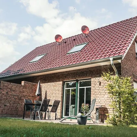 Casa de Férias Hannelore Am Mit Privatstrand Aurich
